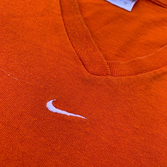 Vintage Nike Tee Size Small V-Neck - Picture 3 of 3
